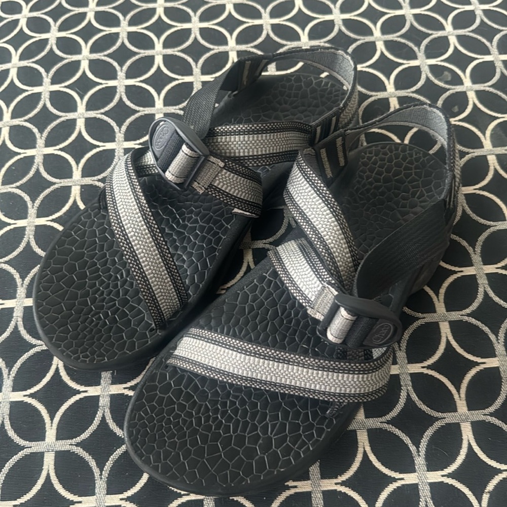Chaco black/grey sandals. Men’s 10. Women’s 8.5